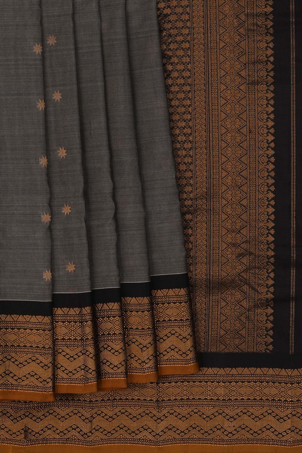 Image of Gadwal Grey Saree